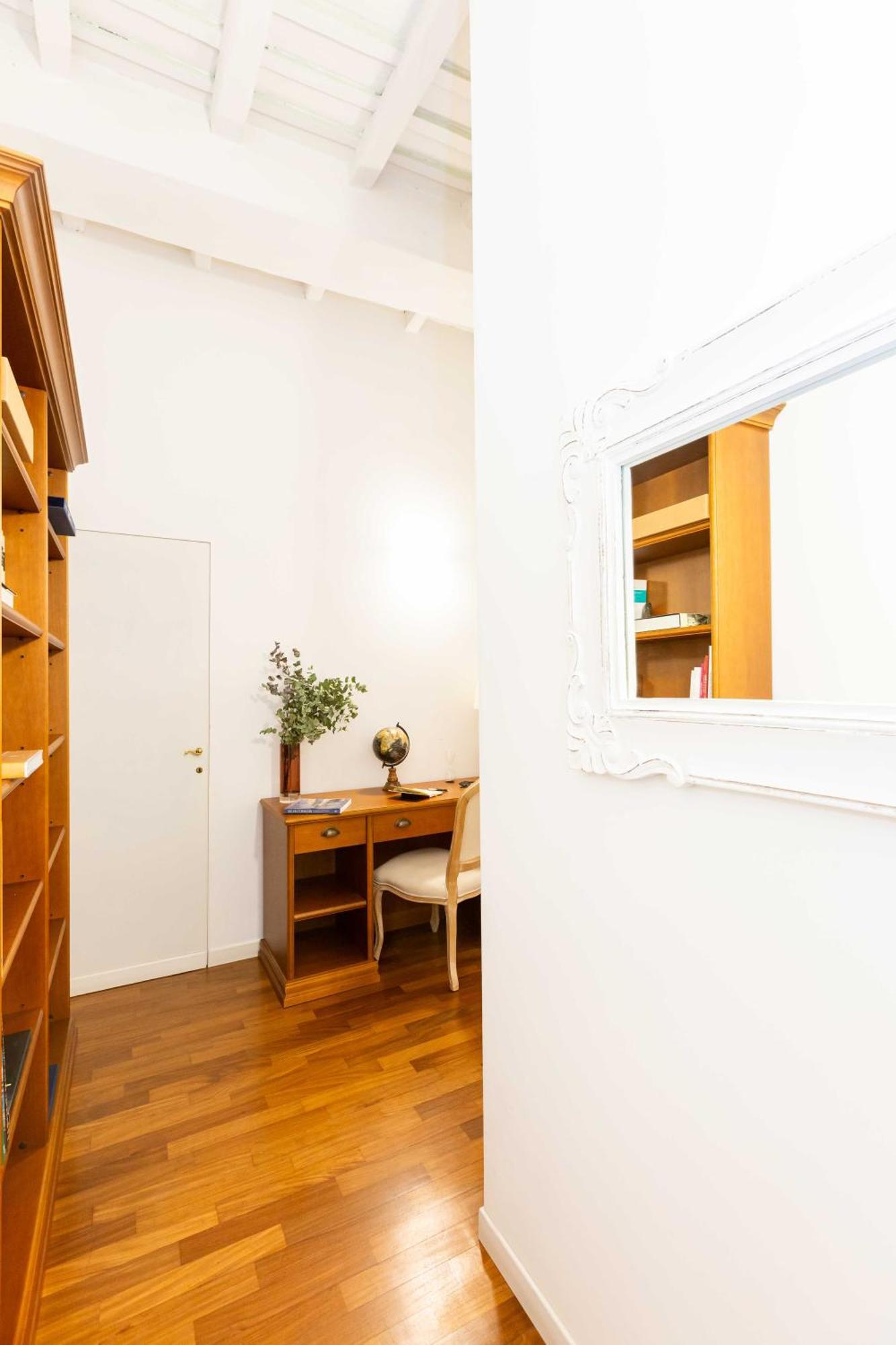 Luxury House Lungaretta - Zeno 50 Apartment Rome